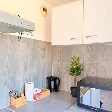 Apartment Le Nid Douillet - Parking Included - *