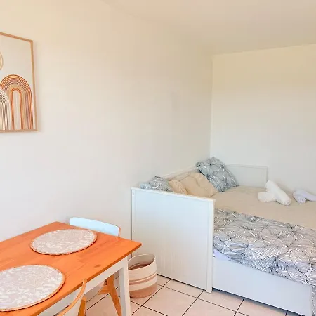 Le Nid Douillet - Parking Included - Apartment