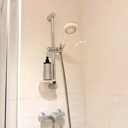 Apartment Le Nid Douillet - Parking Included - *
