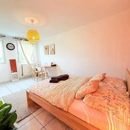 Apartment Le Nid Douillet - Parking Included - *
